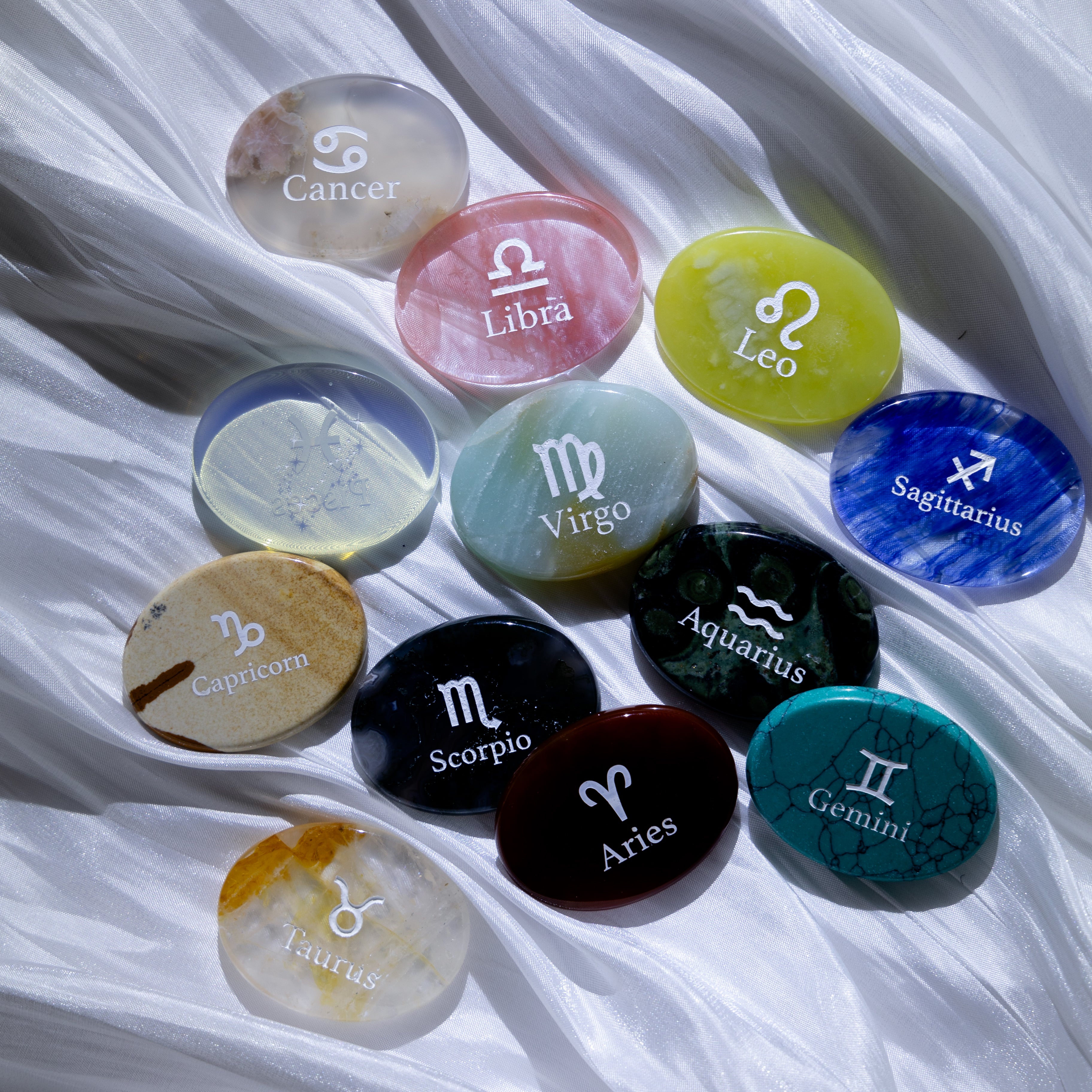 🪐 Zodiac Signs Palm Worry Stone Set（Water, Fire, Earth, Air Signs）